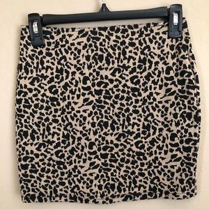 Sans Souci cheetah mini skirt